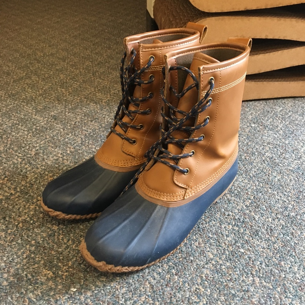 NWOT Land’s End Snow Boots